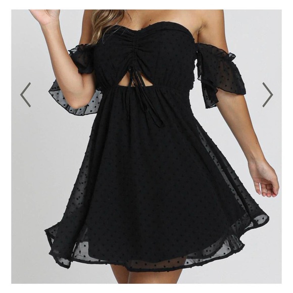 bloom chic Dresses & Skirts - Bloom Chic dress black swiss dot off the shoulder flowy cutout midriff SZ 2XL